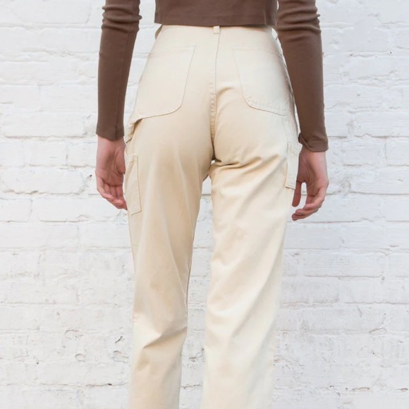 ‼️SOLD‼️ Brandy Melville Tammy Cargo Pant - Picture 3 of 7